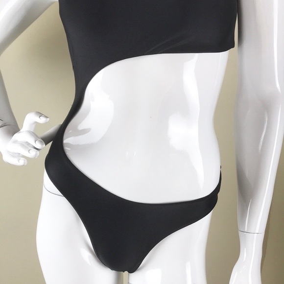 SALE! “Halle” Black Cut Out One Piece Swimsuit - Picture 5 of 7